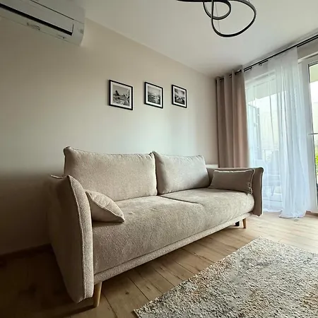 Portovo Z Ogrodkiem Lägenhet